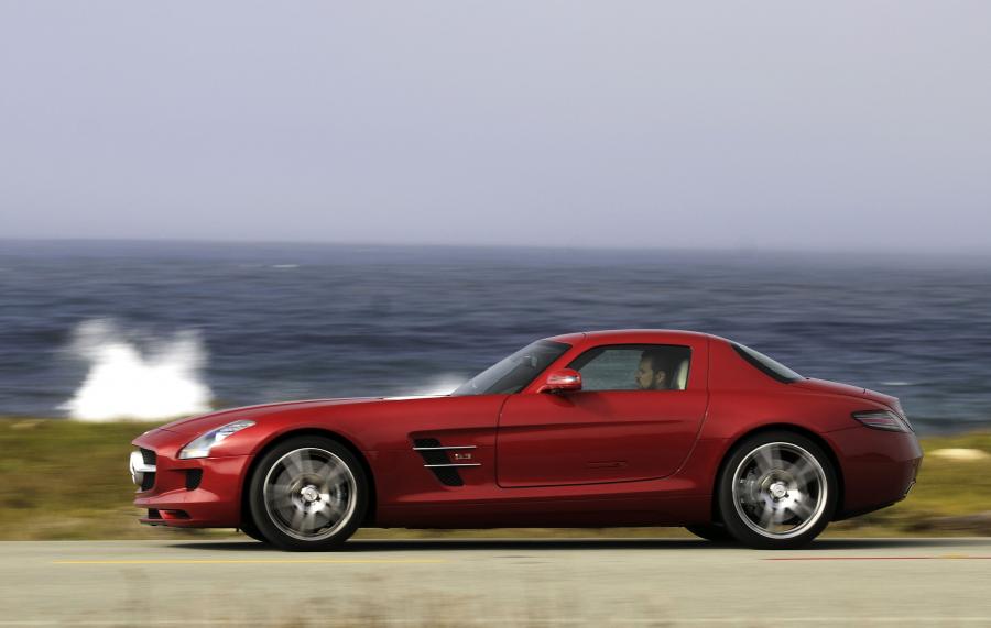  Mercedes-Benz SLS AMG 2010 года  (фото 329 из 526)